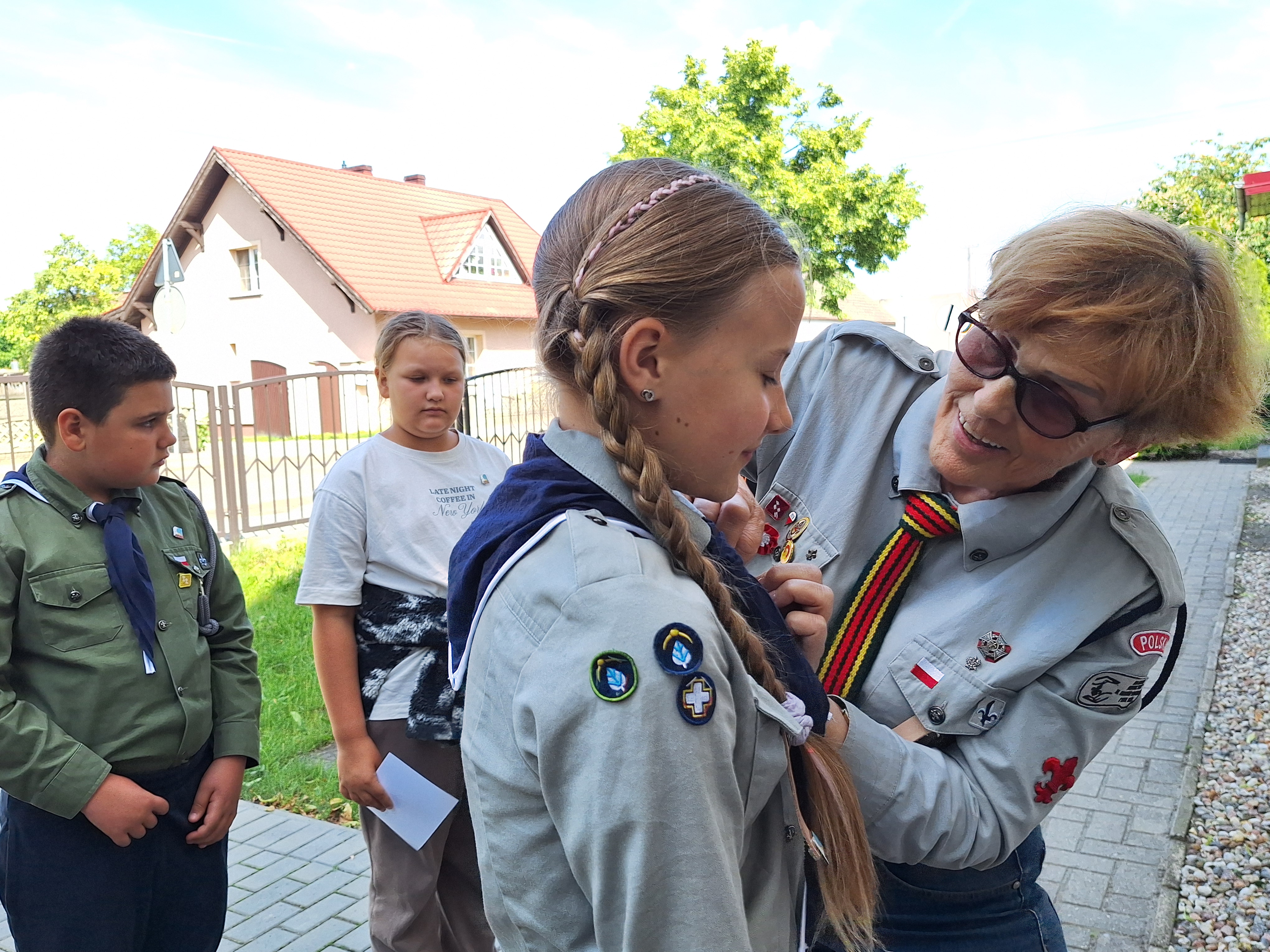 Zdjęcie z wydarzenia Obietnica Zucha  i  Przyrzeczenie Harcerskie w Urbanowie